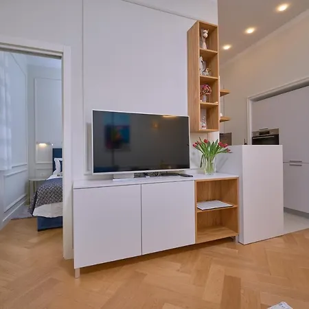 Salve Luxury By Litto Apartment Split