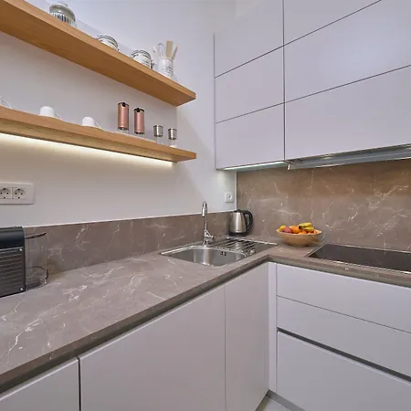 Salve Luxury By Litto *